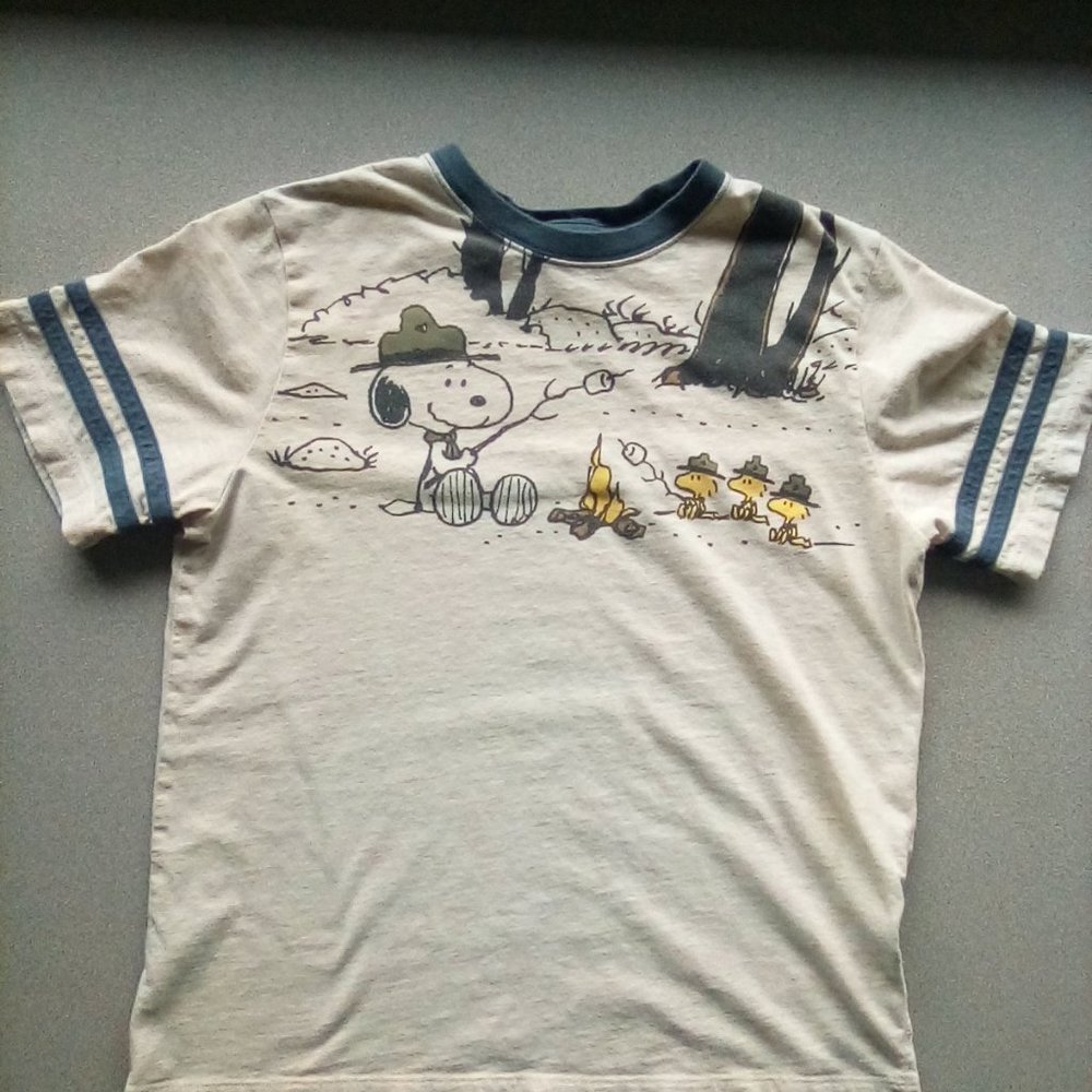 Hanna andersson  snoopy t shirt